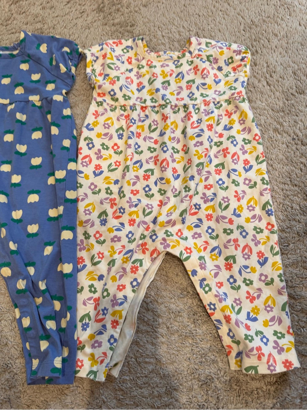 Hanna Anderson Set of 3 Rompers - Picture 4 of 5